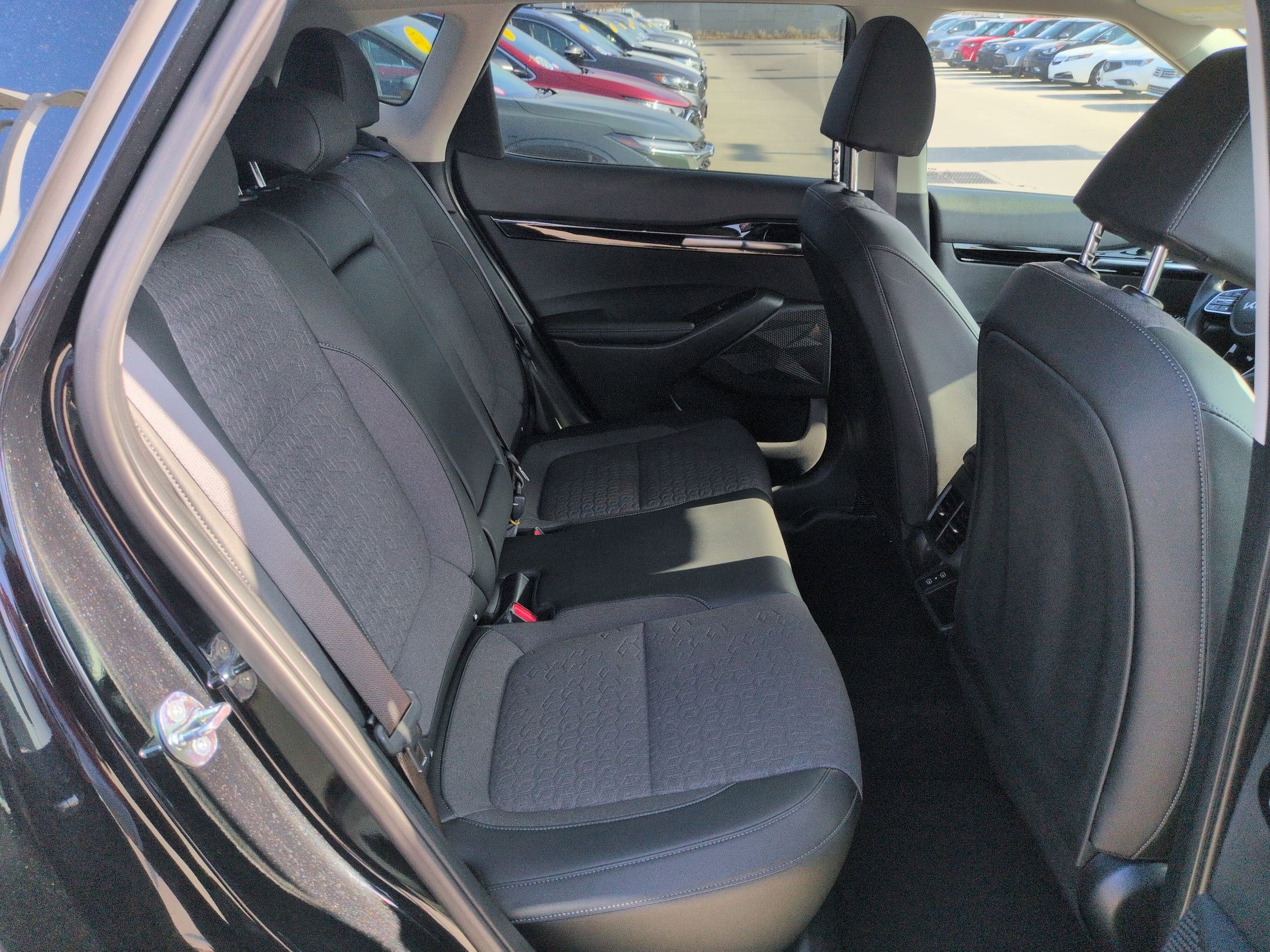 Certified 2024 Kia Seltos X-Line image 19