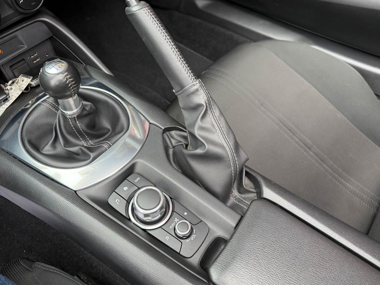 Used 2020 MAZDA MX-5 Miata Sport image 26