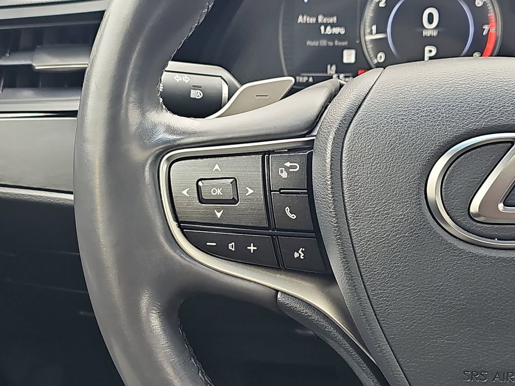 Certified 2023 Lexus ES 250 w/ Premium Package AWD/4WD image 19