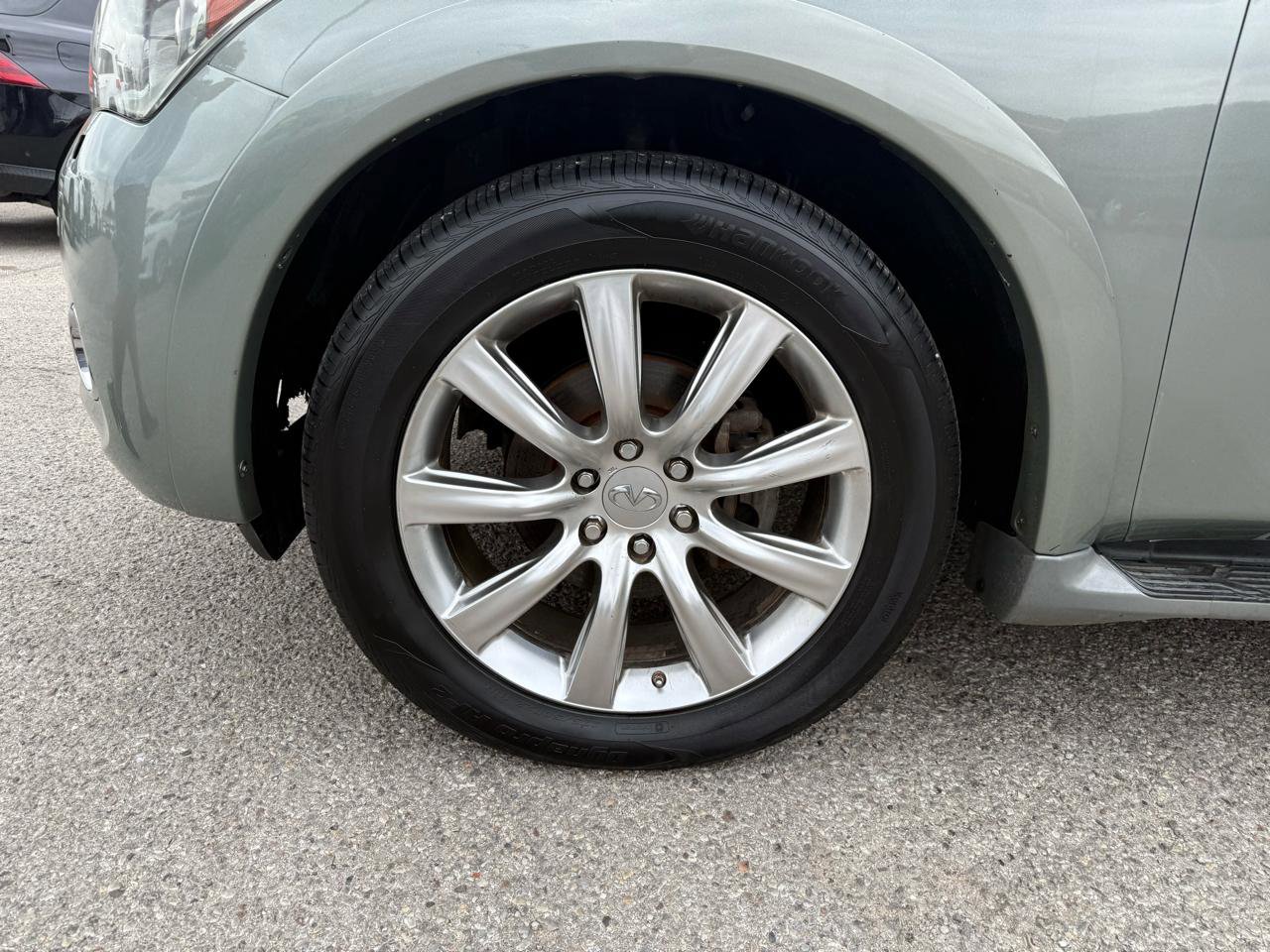 Used 2012 INFINITI QX56 4WD w/ Deluxe Touring Pkg image 33