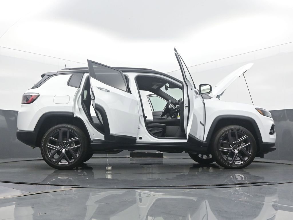 New 2026 Jeep Compass Limited image 62