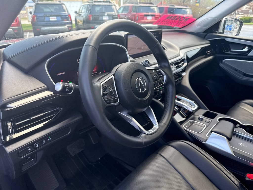 Used 2024 Acura MDX SH-AWD w/ Technology Package image 15