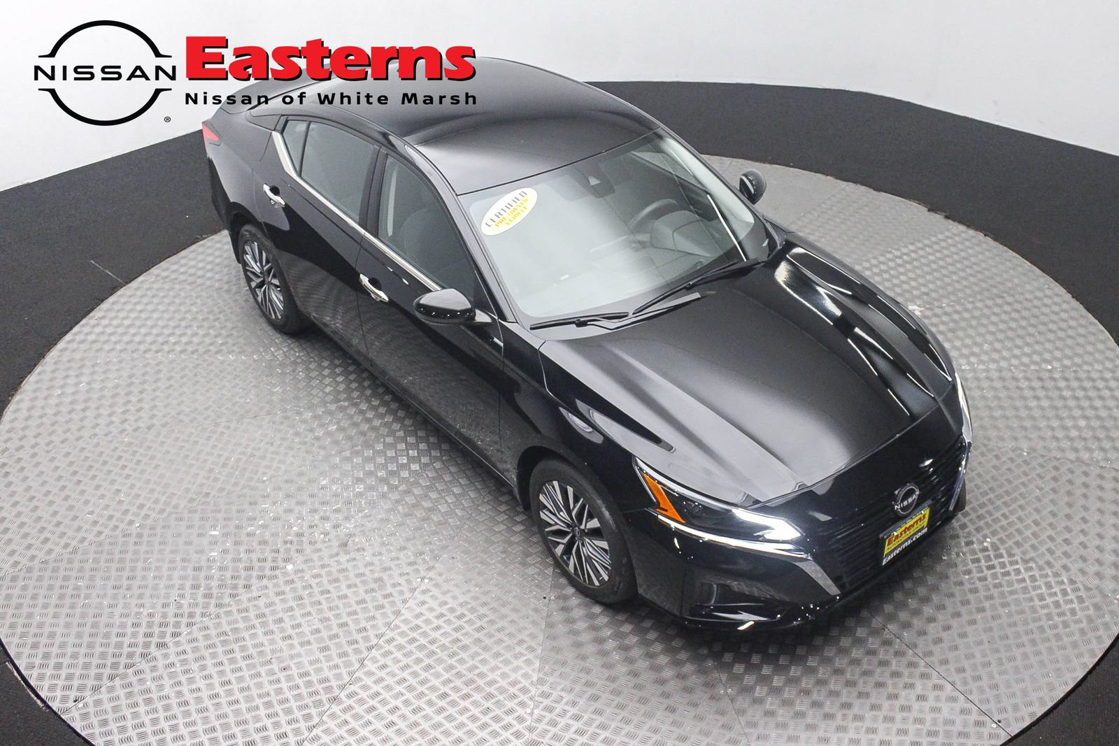 Used 2023 Nissan Altima 2.5 SV AWD/4WD image 3