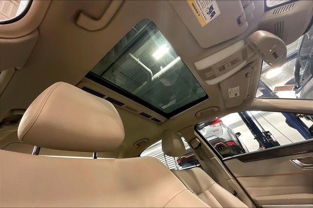 Used 2015 Mercedes-Benz E 350 4MATIC Sedan image 22
