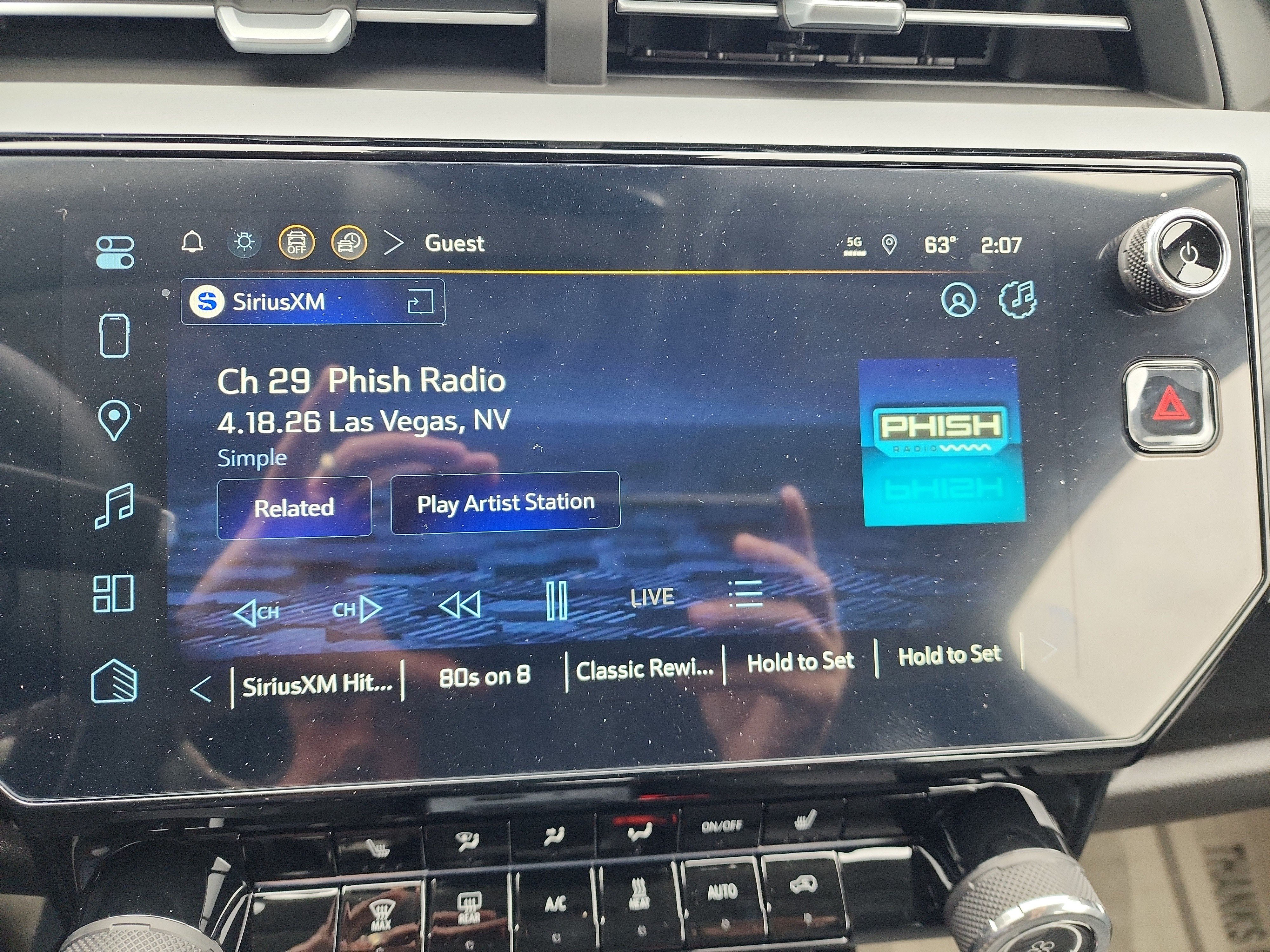 New 2027 Chevrolet Bolt LT w/ Comfort Package FWD image 16