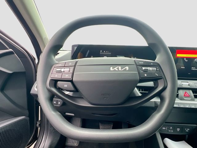 New 2026 Kia K4 FWD image 10