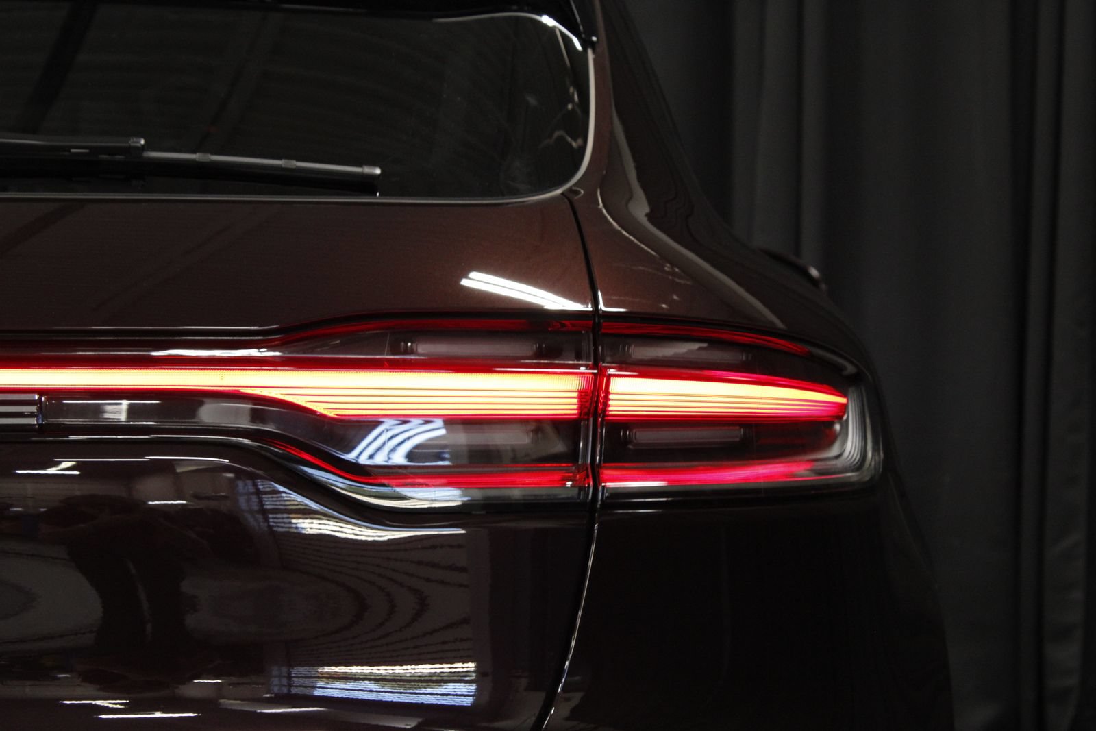 New 2026 Porsche Macan AWD/4WD image 12