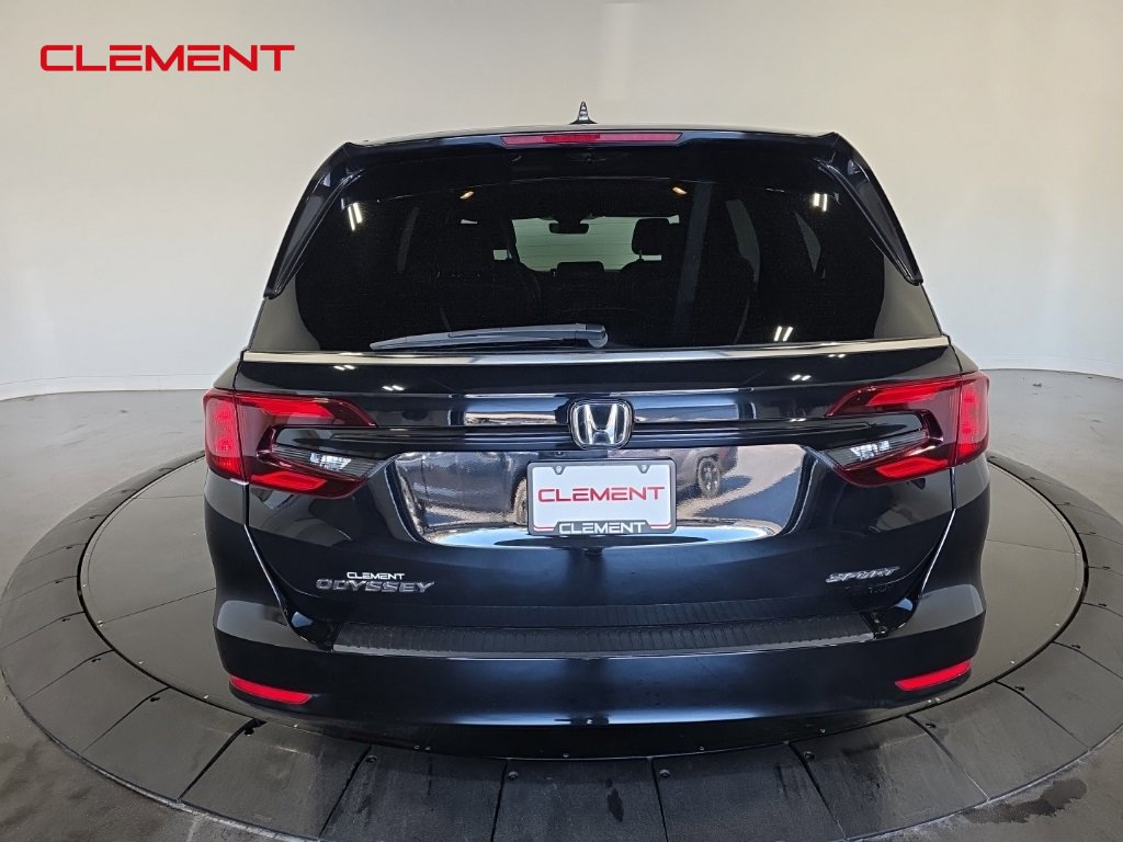 Used 2023 Honda Odyssey Sport image 6