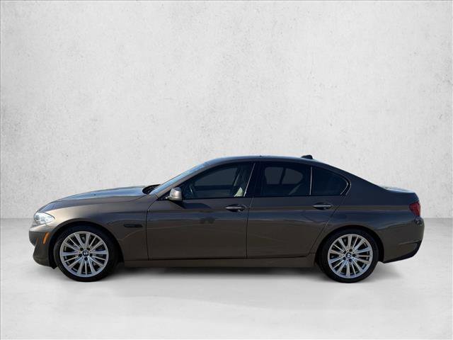 Used 2011 BMW 550i Sedan image 9