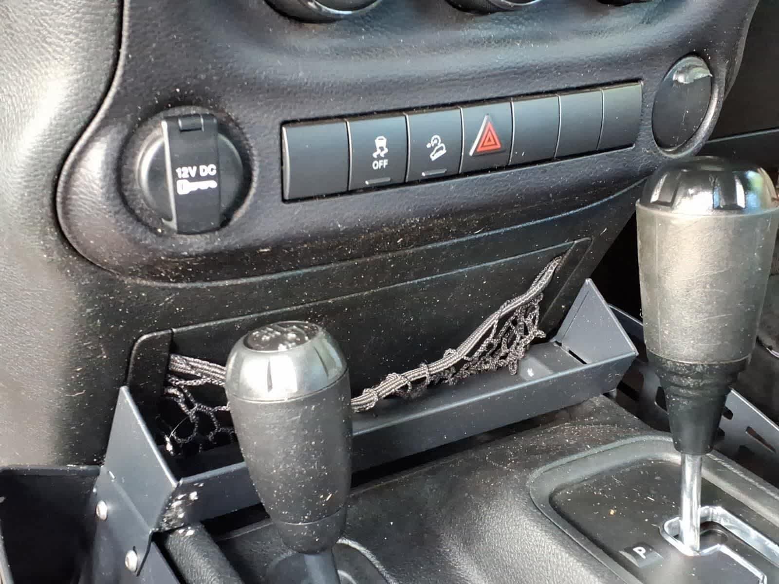 Used 2015 Jeep Wrangler Unlimited Sport AWD/4WD image 23