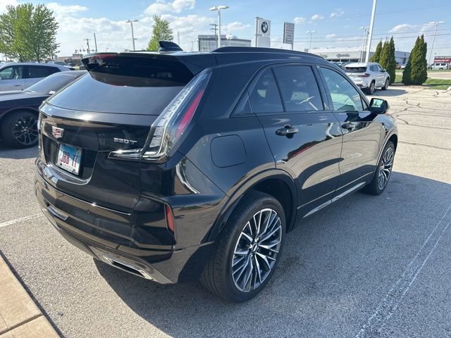 Used 2024 Cadillac XT4 Sport AWD/4WD image 7