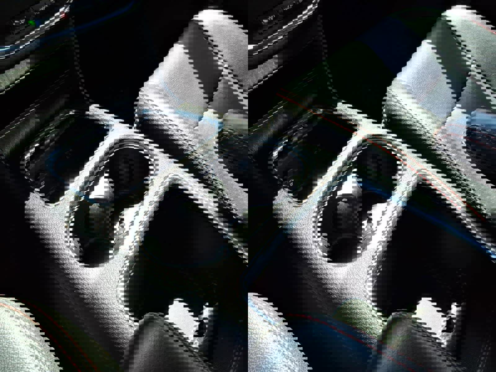 Used 2016 Dodge Grand Caravan R/T image 10