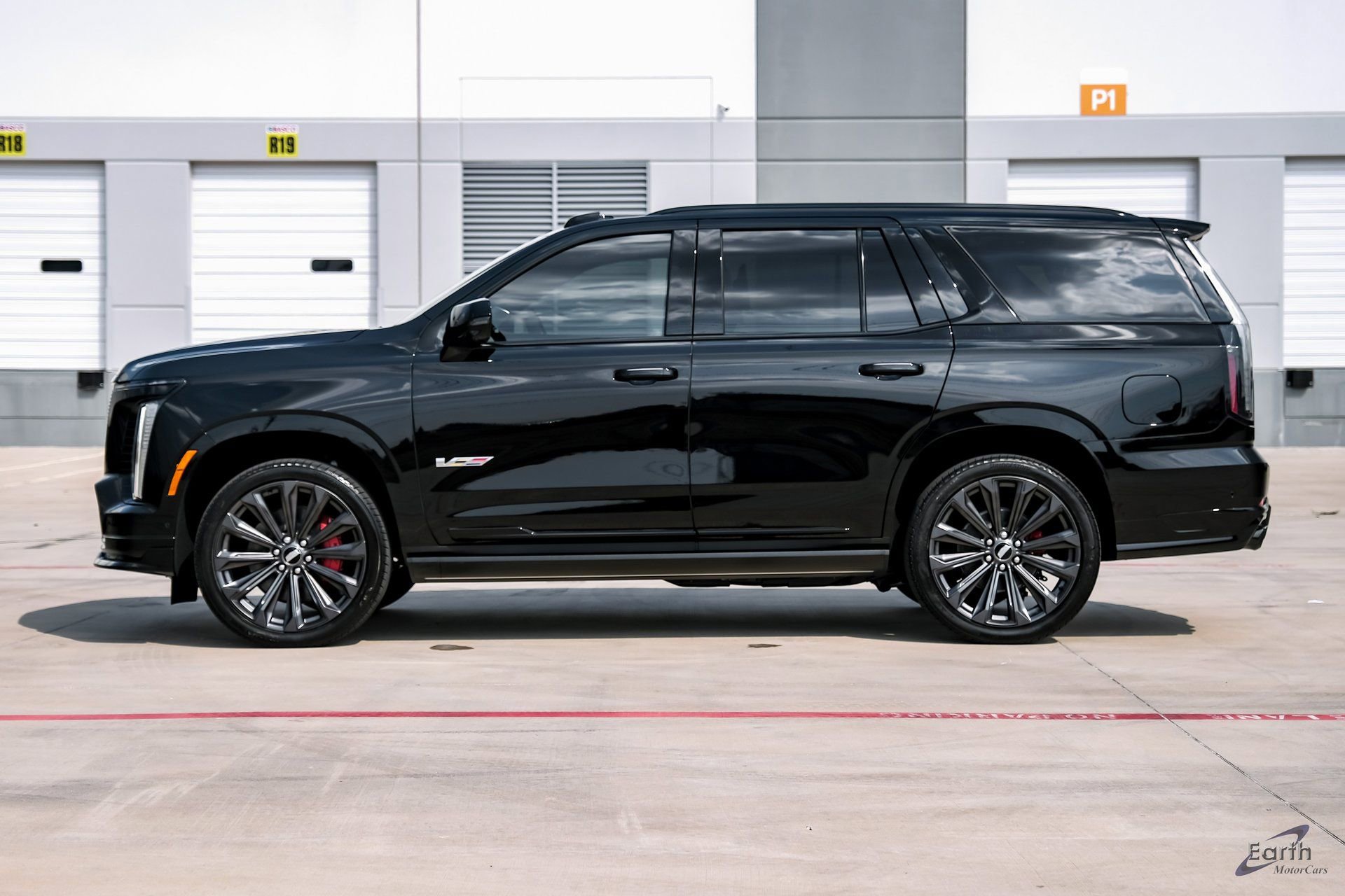 Used 2026 Cadillac Escalade V w/ LPO, Floor Liner Package image 6