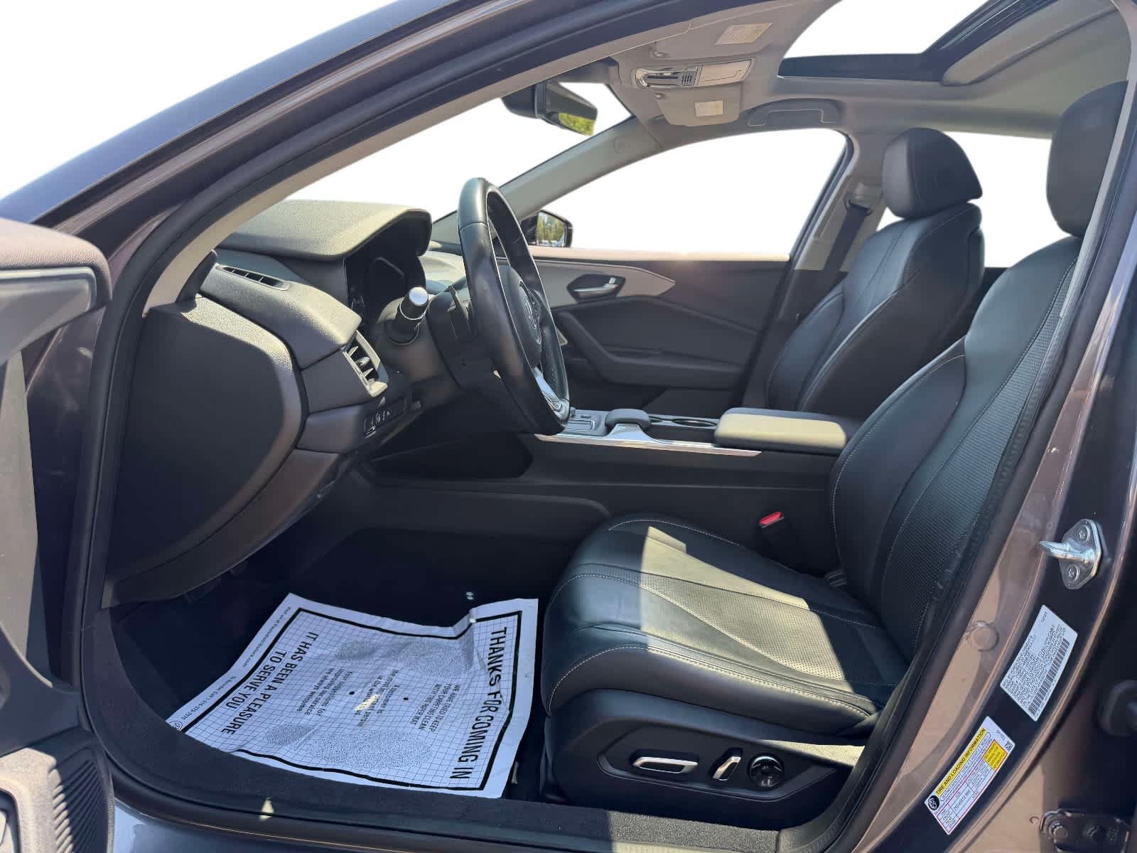 Used 2023 Acura TLX w/ Technology Package FWD image 8