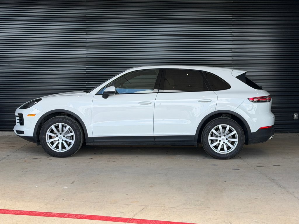 Certified 2020 Porsche Cayenne AWD/4WD image 2