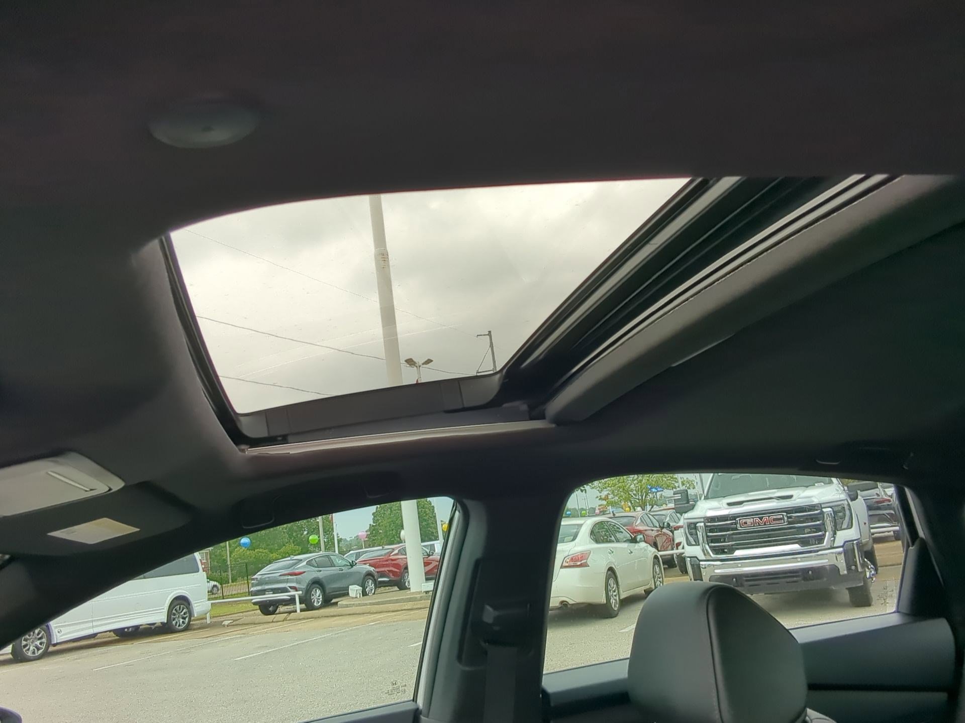 Used 2023 Honda Accord Sport image 13