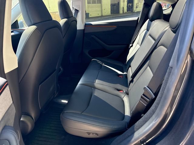 Used 2026 Tesla Model Y 2WD image 13