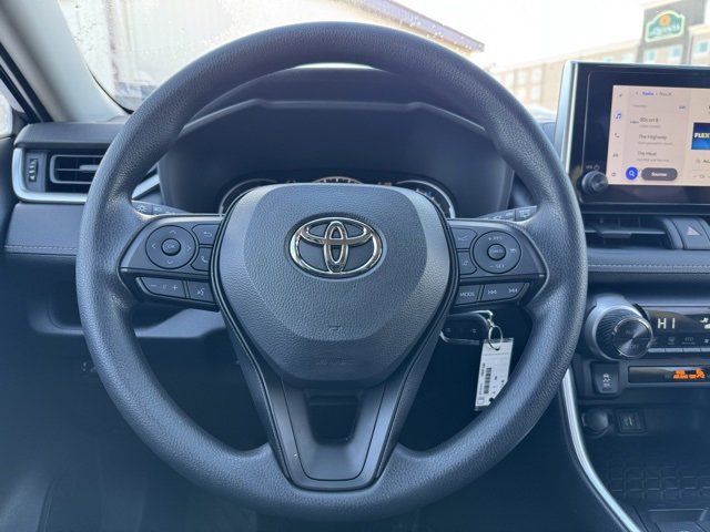 Certified 2025 Toyota RAV4 LE image 21