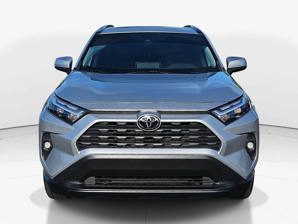 Used 2023 Toyota RAV4 XLE Premium FWD image 12