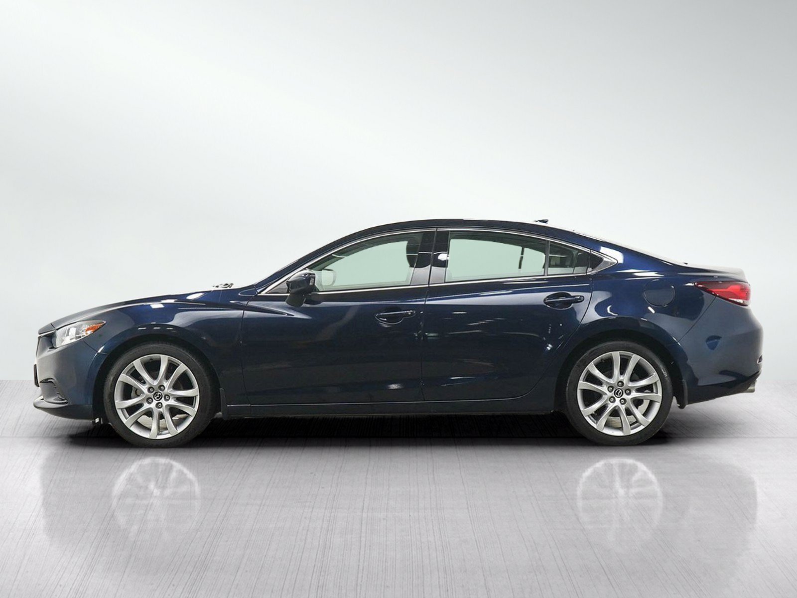 Used 2016 MAZDA MAZDA6 Touring FWD image 2