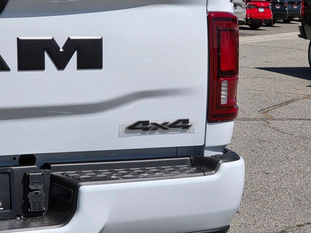 New 2026 RAM 2500 Big Horn AWD/4WD image 6