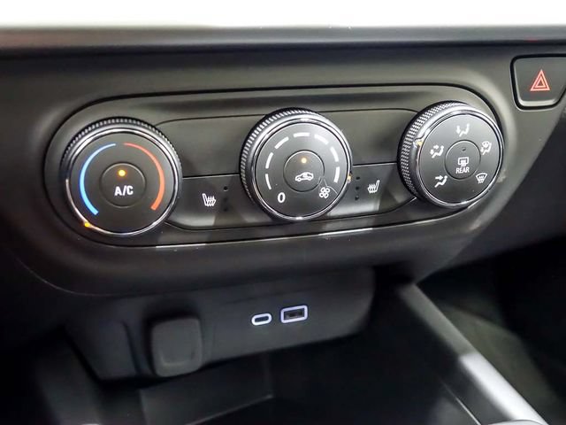 New 2026 Chevrolet Trax RS FWD image 16