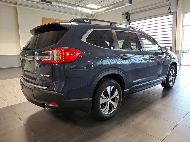 Certified 2025 Subaru Ascent Premium image 6