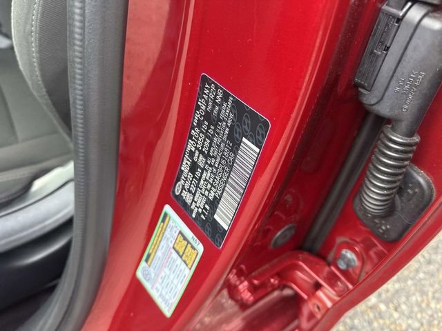 Used 2023 Hyundai Elantra SEL w/ Convenience Package image 18