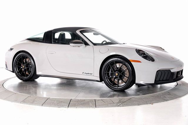 Certified 2026 Porsche 911 Targa 4 GTS image 7