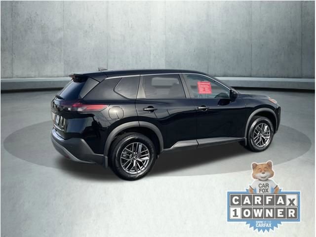 Used 2023 Nissan Rogue S image 6