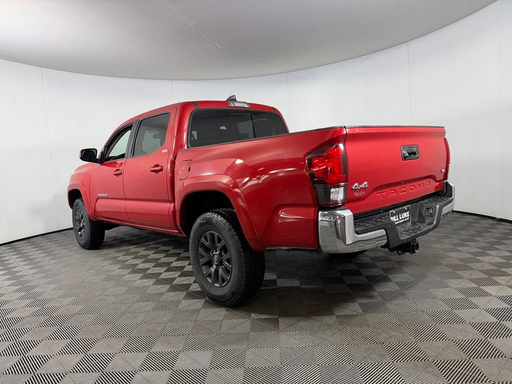 Used 2023 Toyota Tacoma SR5 AWD/4WD image 9