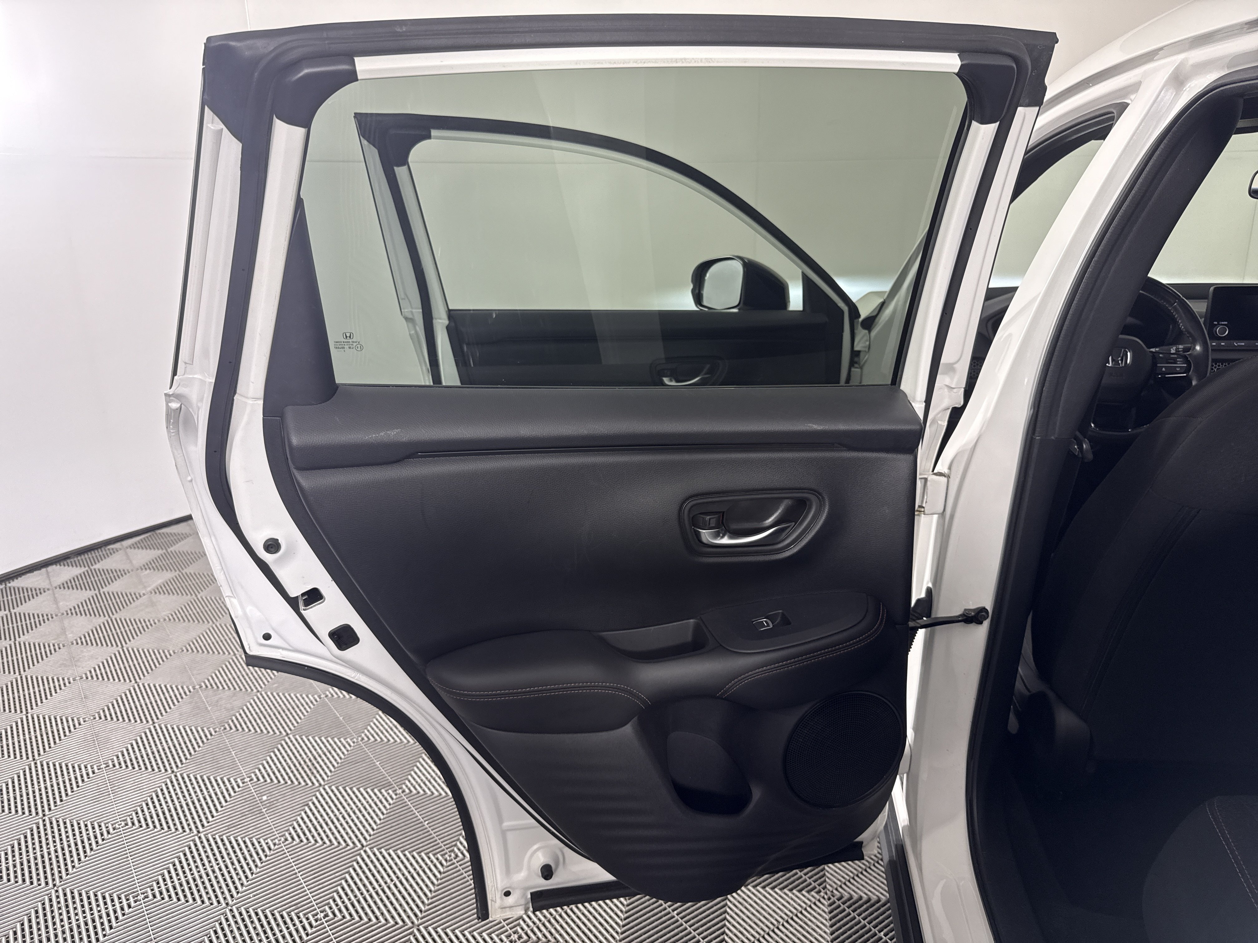 Certified 2023 Honda HR-V Sport image 16
