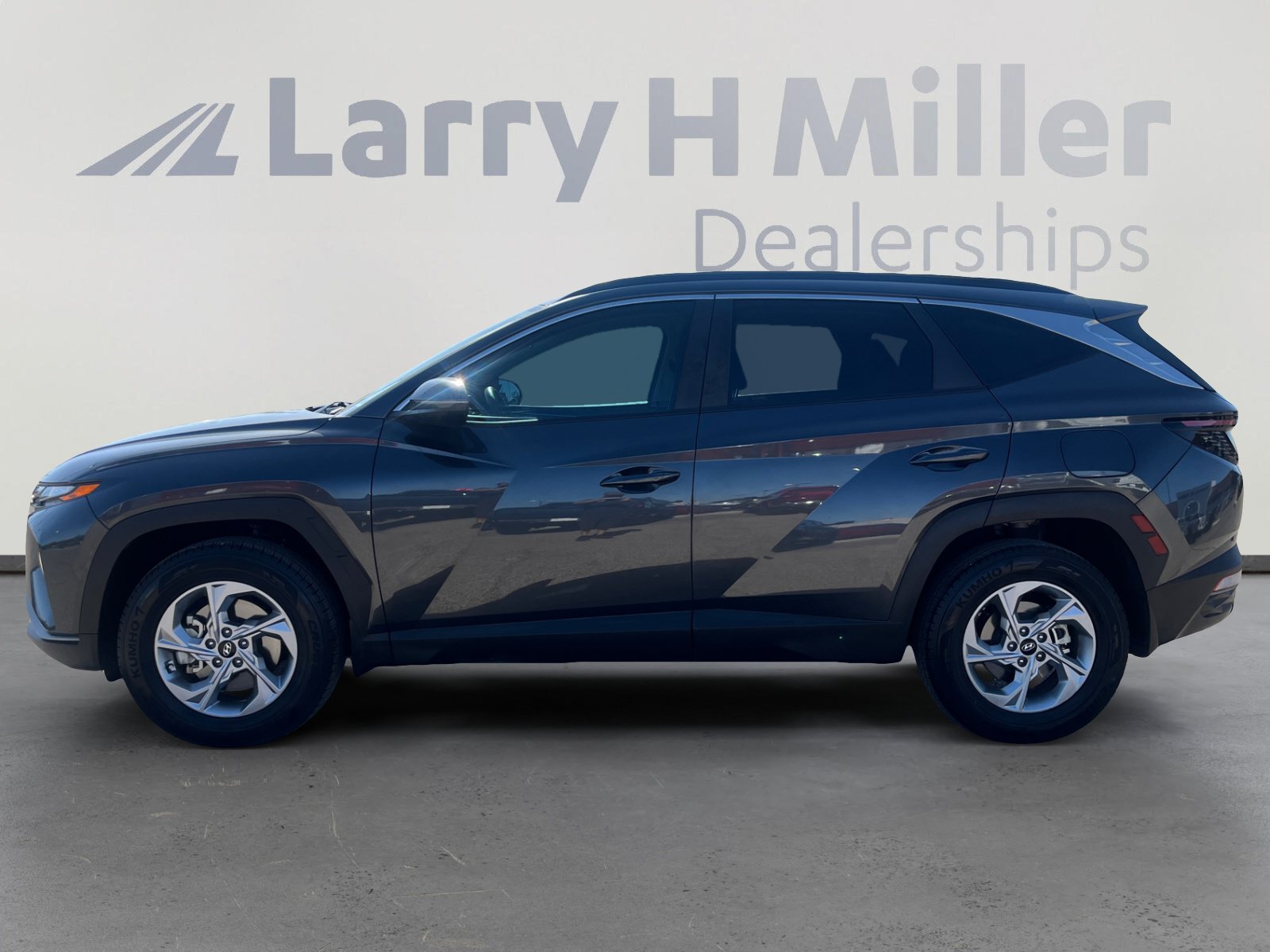 Used 2023 Hyundai Tucson SEL AWD/4WD image 2