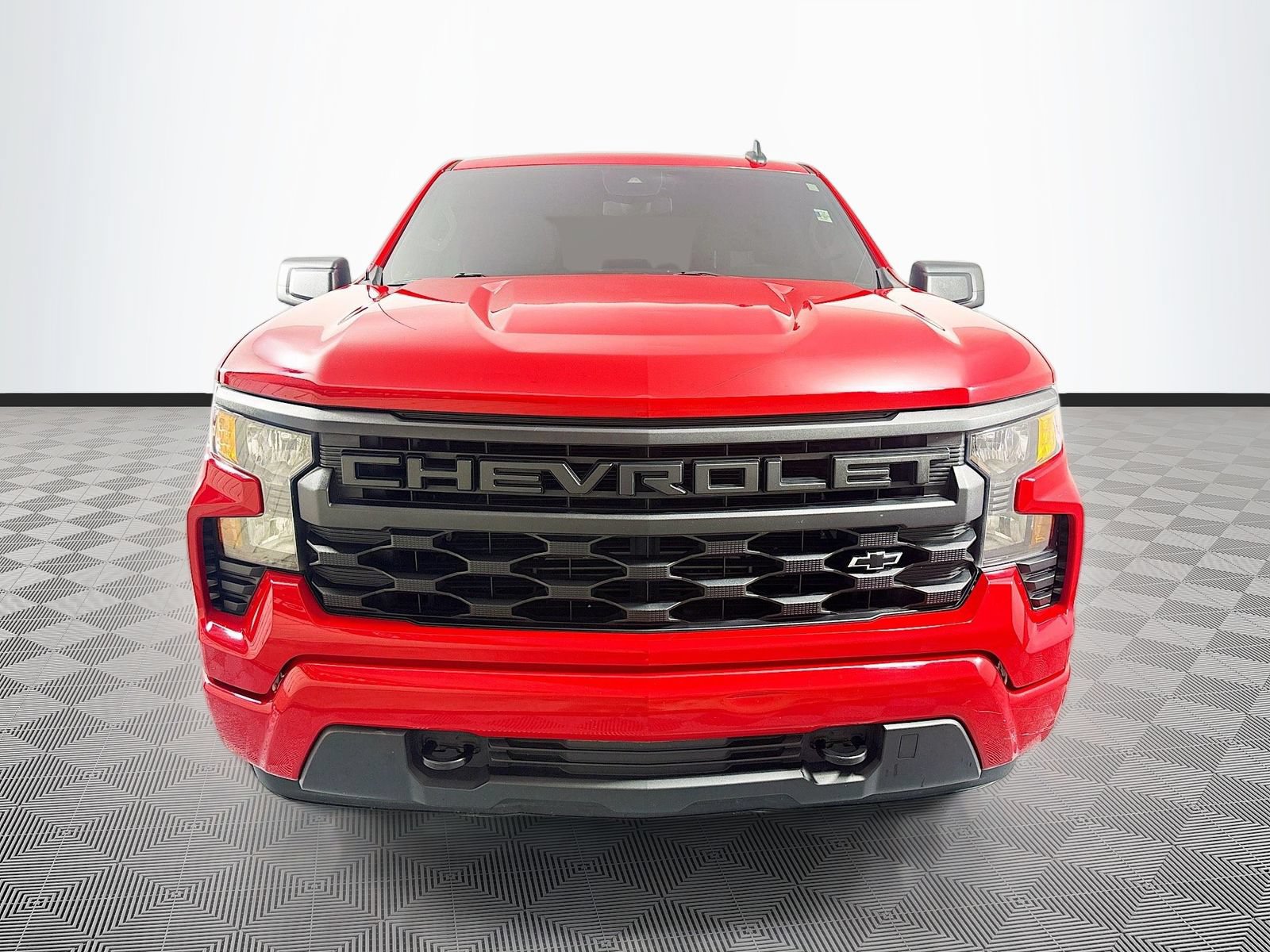 Used 2023 Chevrolet Silverado 1500 Custom w/ LPO, Dark Essentials Package AWD/4WD image 2