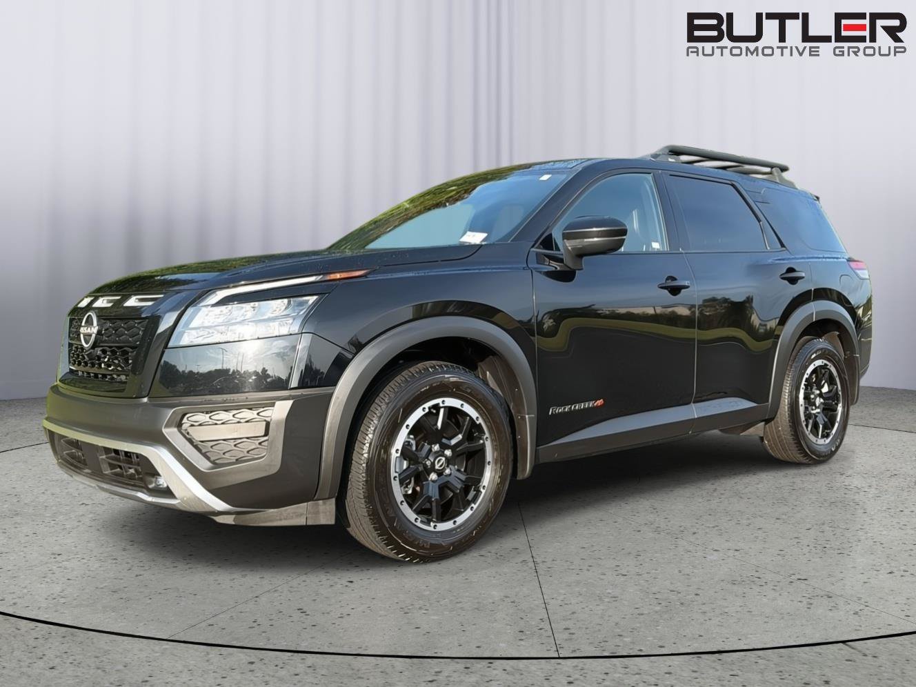 Used 2023 Nissan Pathfinder Rock Creek AWD/4WD image 2