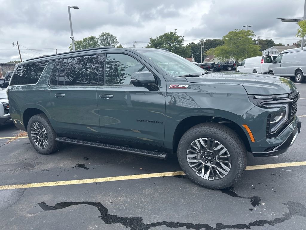 New 2025 Chevrolet Suburban Z71
