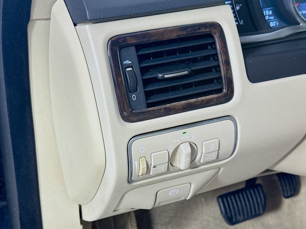 Used 2016 Volvo S80 T5 Platinum image 10