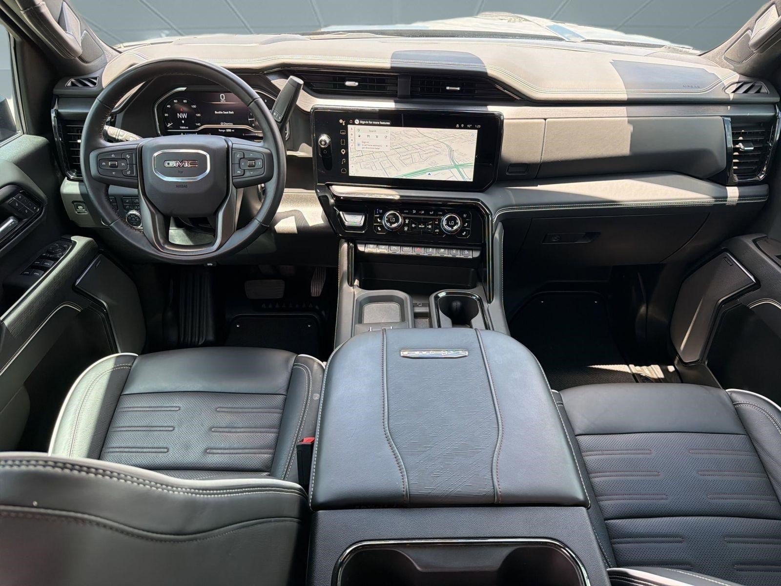 Used 2025 GMC Sierra 2500 AT4X AWD/4WD image 17