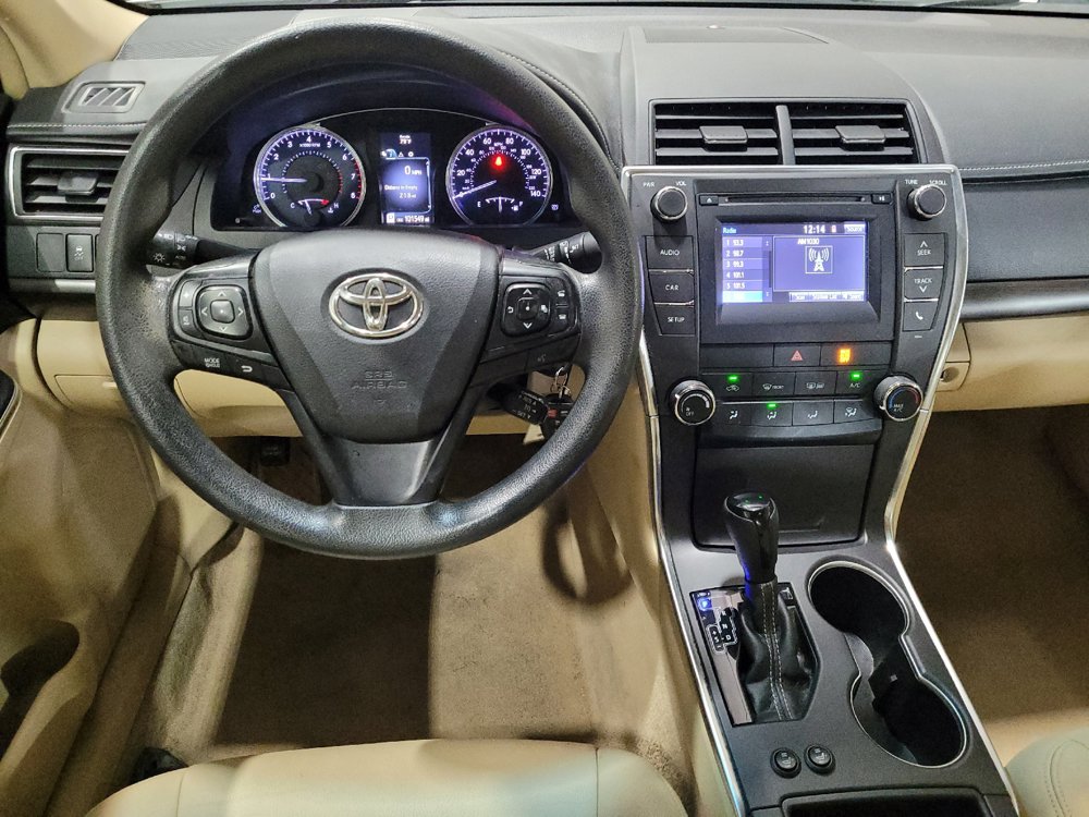 Used 2017 Toyota Camry LE FWD image 22