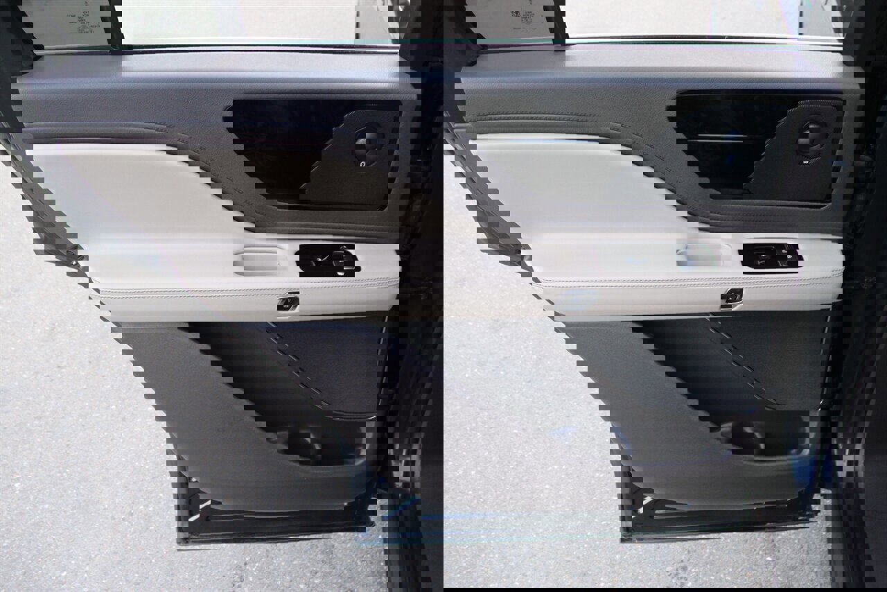 Used 2022 Lincoln Aviator Reserve image 20