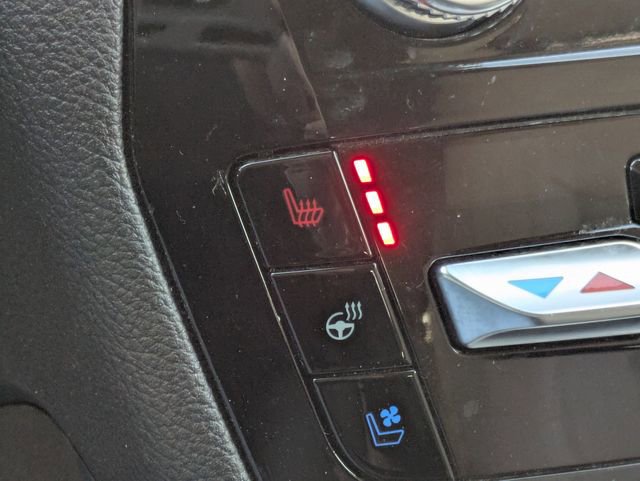 Certified 2021 Ford Explorer Limited w/ Hybrid Equipment Group 310A image 22