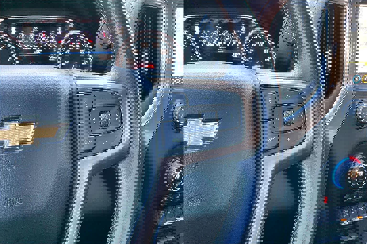 Used 2022 Chevrolet Silverado 2500 High Country w/ Technology Package image 24