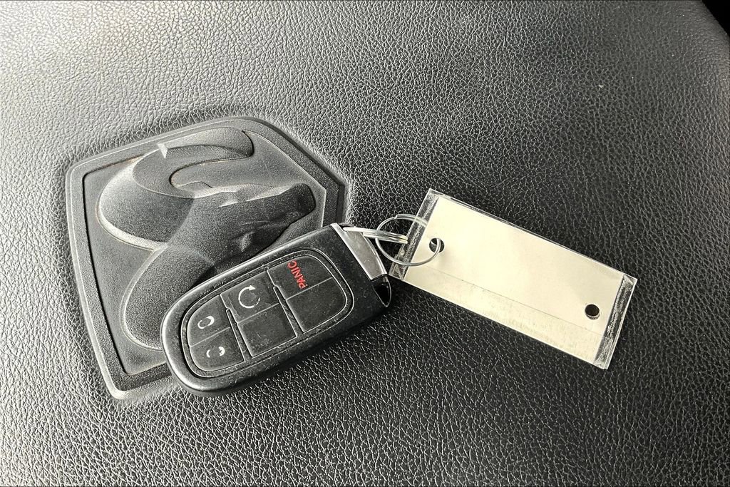 Used 2016 RAM 1500 Sport w/ Black Ram 1500 Sport Group image 32