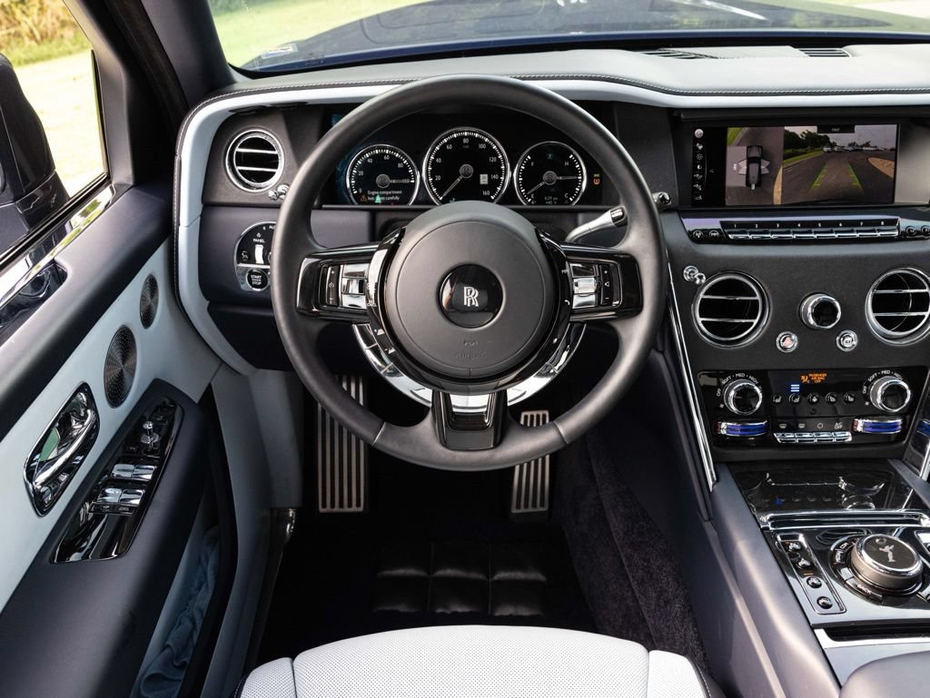 Certified 2022 Rolls-Royce Cullinan w/ Cullinan Package AWD/4WD image 51