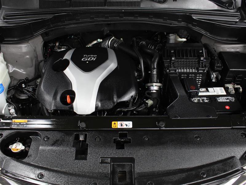 Used 2015 Hyundai Santa Fe Sport 2.0T w/ Option Group 05 AWD/4WD image 20