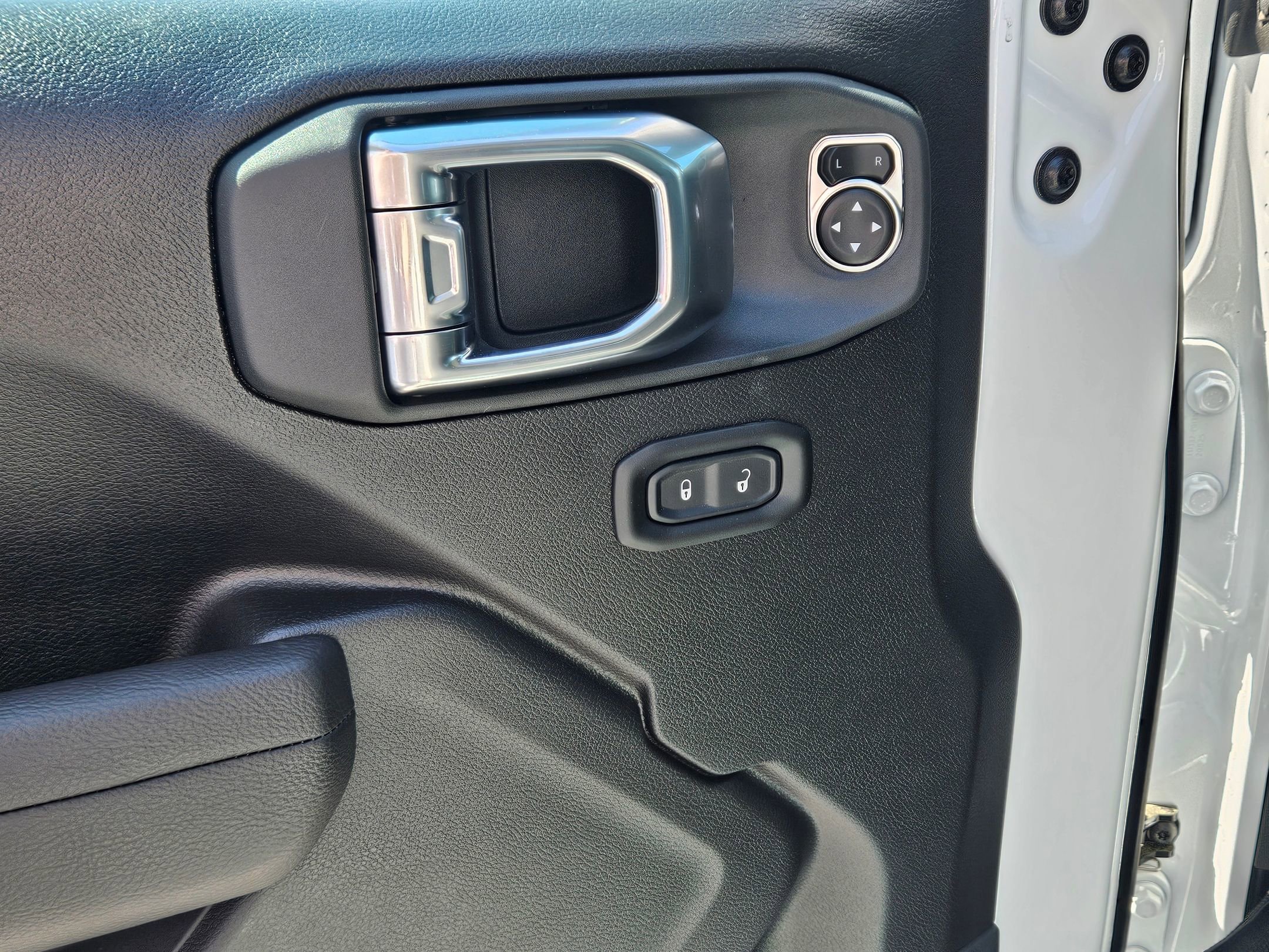 New 2026 Jeep Wrangler Sport S image 17