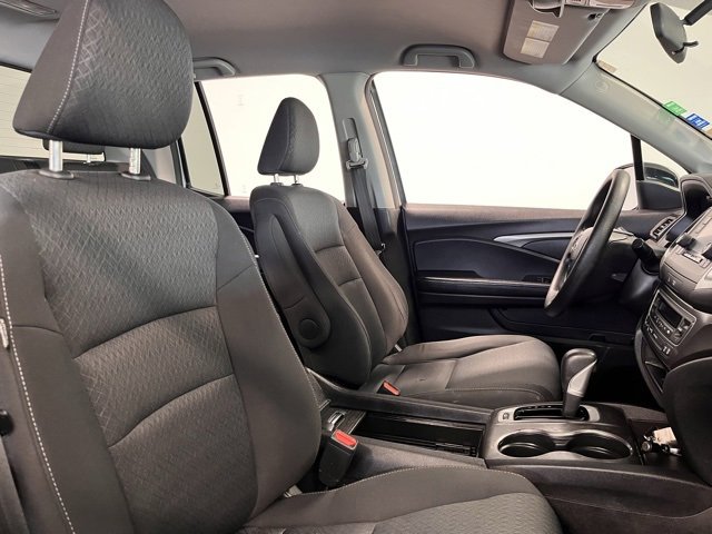 Used 2019 Honda Ridgeline Sport image 9