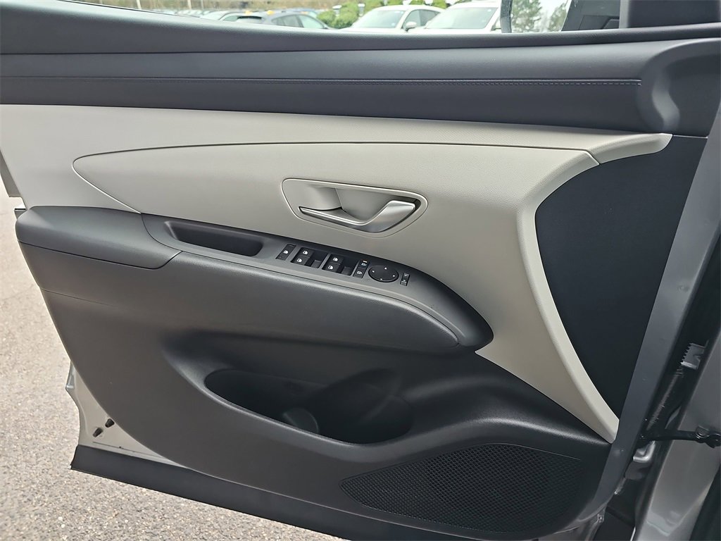 New 2026 Hyundai Tucson SE image 25