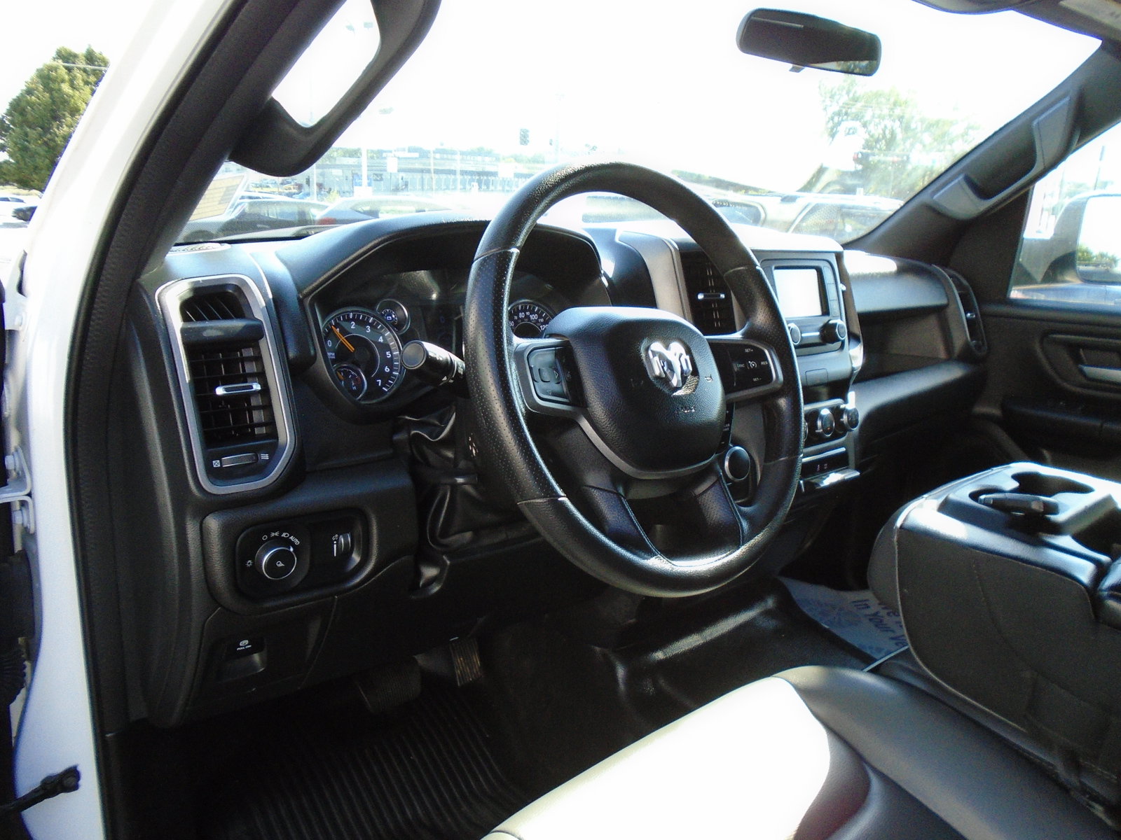 Used 2022 RAM 1500 Tradesman AWD/4WD image 15