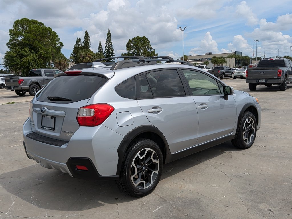 Used 2017 Subaru Crosstrek 2.0i Limited AWD/4WD image 8